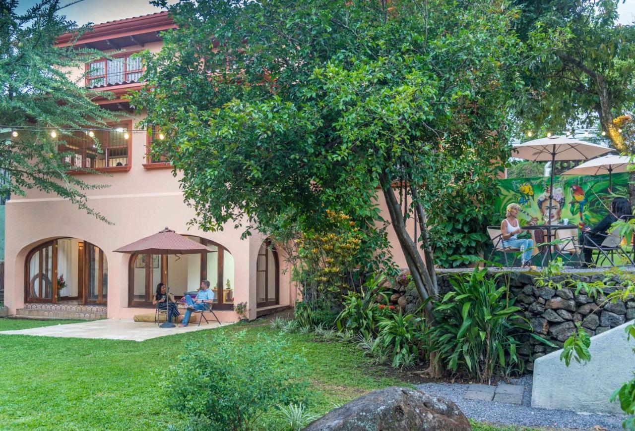 Luna Inn B&B Ciudad Cariari Экстерьер фото