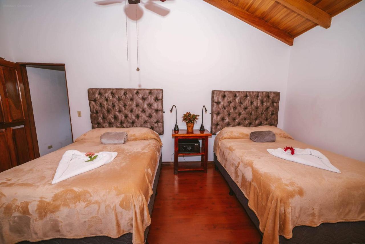 Luna Inn B&B Ciudad Cariari Экстерьер фото